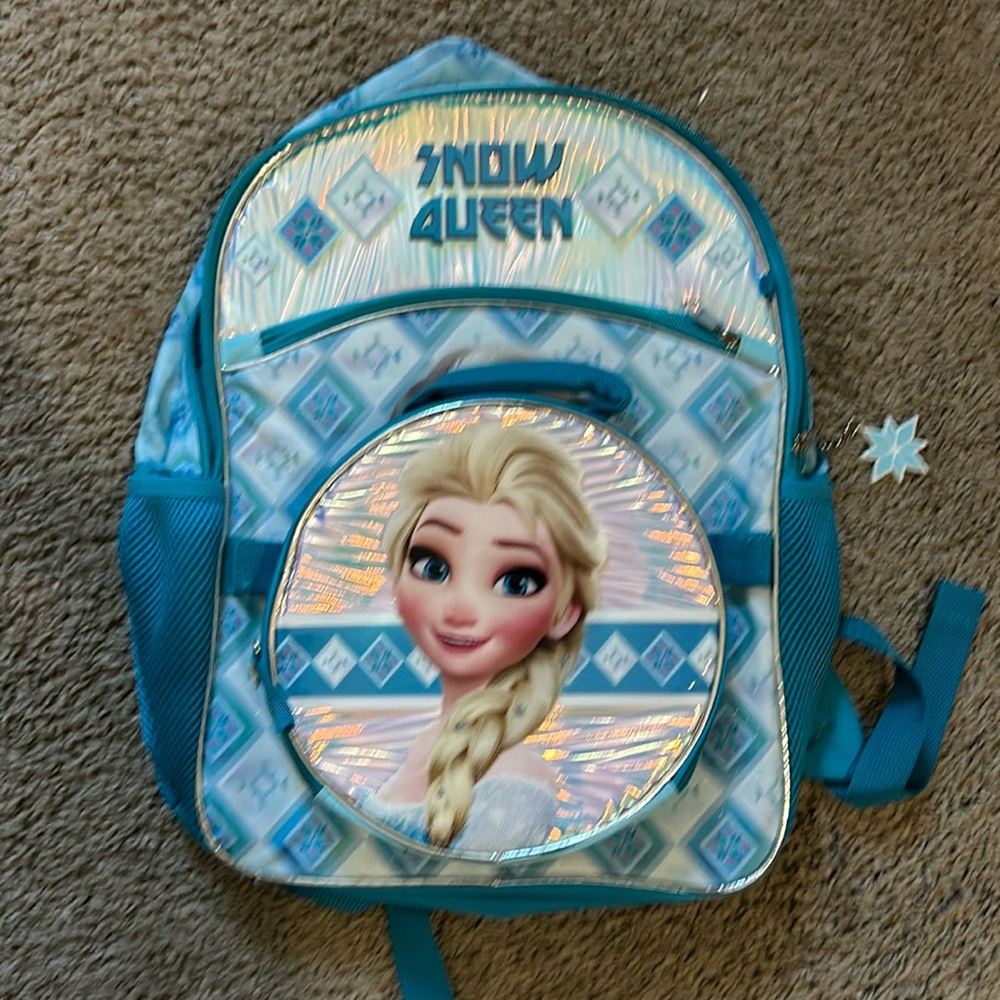 Elisa backpack and lunch box